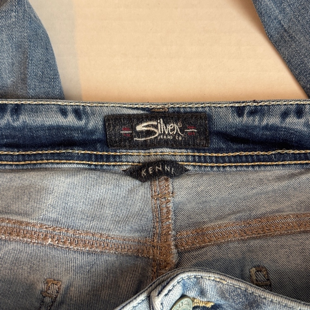 Silver Jeans Light Blue Denim - Picture 3 of 5